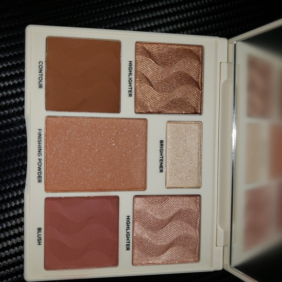 Cover FX palette - Picture 3 of 4
